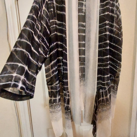 Dressori 100% Silk XL Sheer Cardigan - Picture 3 of 9